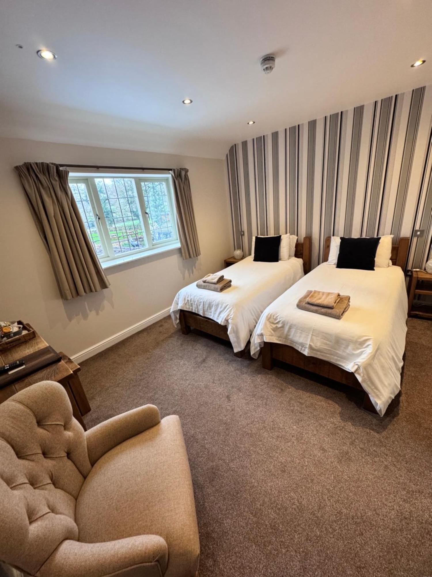 The White Hart Inn Алфретон Экстерьер фото