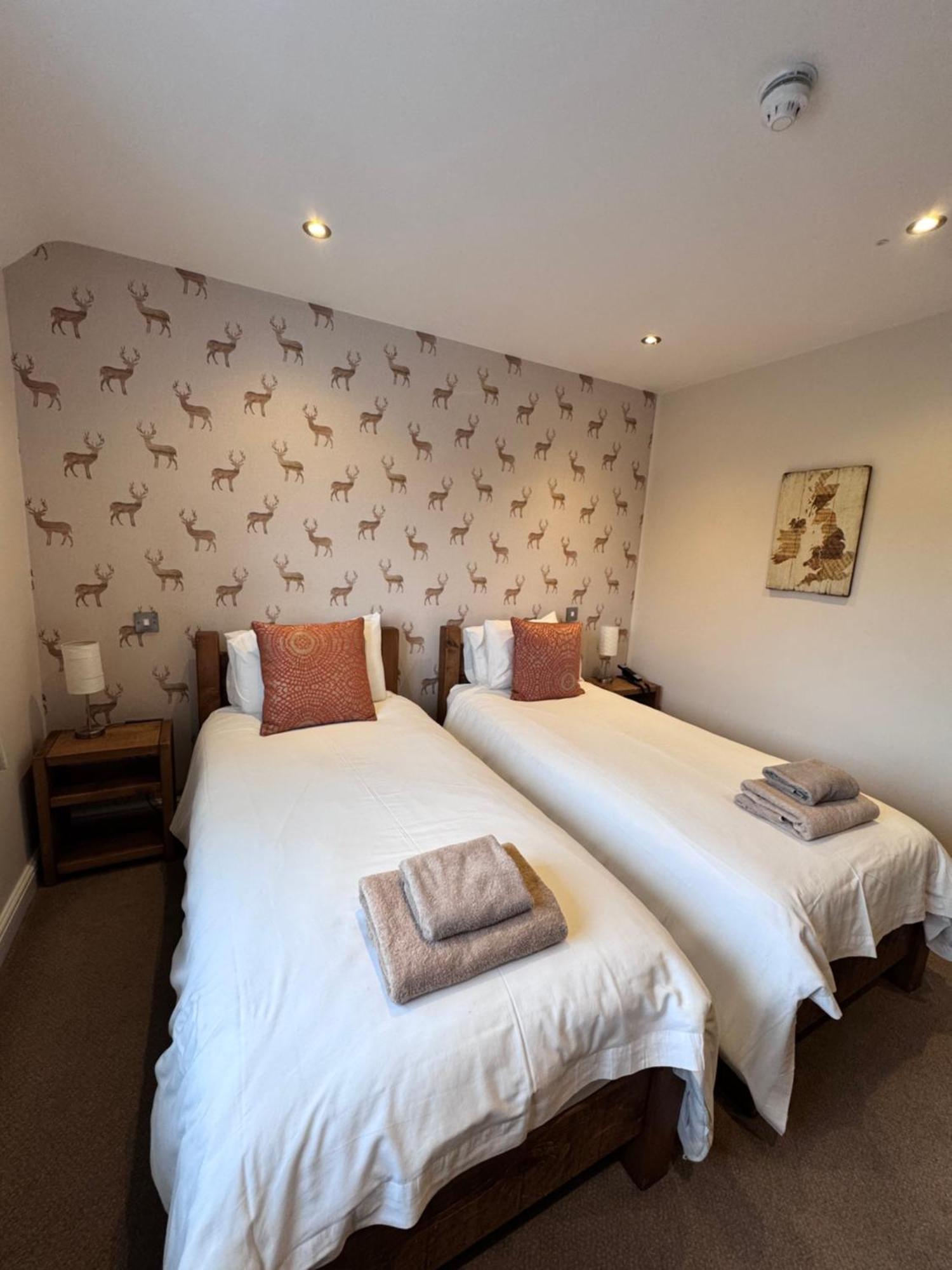 The White Hart Inn Алфретон Экстерьер фото